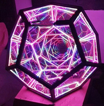 Skorter | Lampiq Dodecahedron Prism Lamp