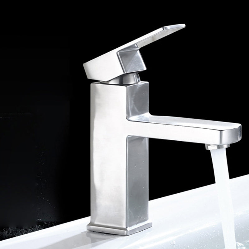 Skorter | Basic sink faucet simple low arc metal centerset sink faucet for bathroom
