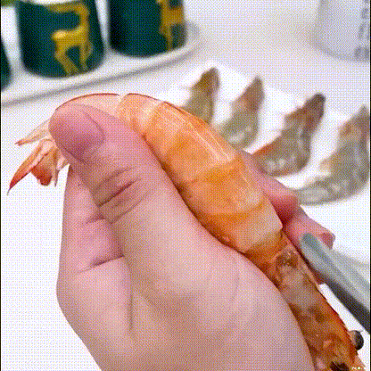 Skorter | Multifunctional Shrimp Line Fish Maw Knife