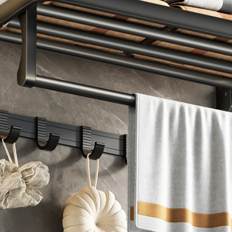 Skorter | Contemporary bathroom accessory set with black finish and bath shelf/towel bar