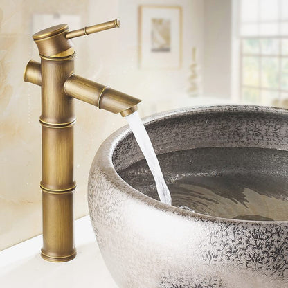 Skorter | A hole faucet country sink bathroom faucet with single lever handle