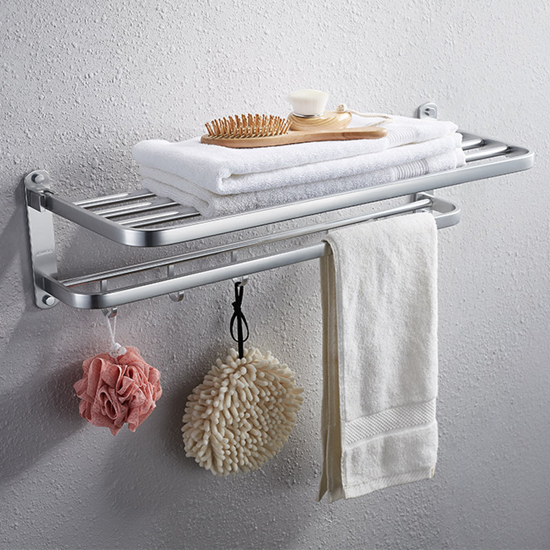 Skorter | Contemporary bathroom accessory set made of aluminum with towel holder/bath shelf