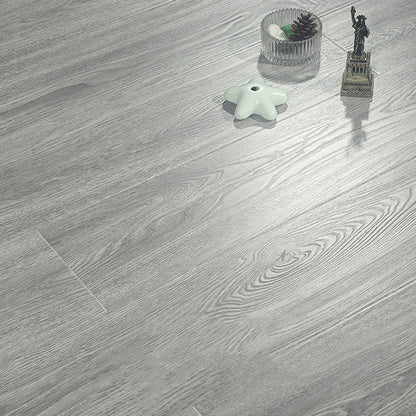 Skorter | Brown Laminate Flooring Scratch Resistant Natural Oak Laminate with Click Lock
