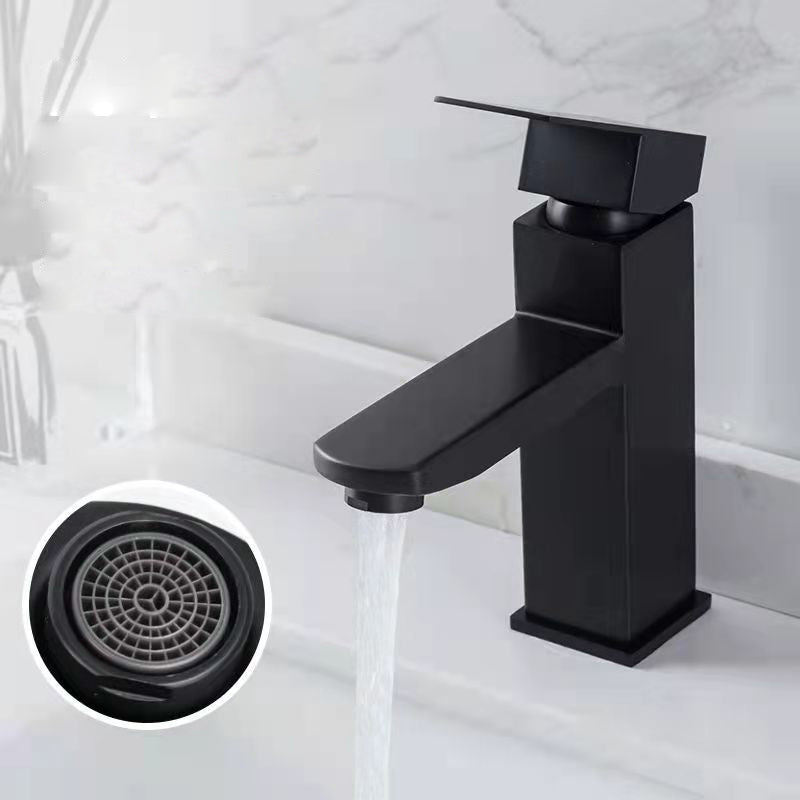 Skorter | Basic Centered Faucet Monochrome Faucet Sink Bathroom Faucet