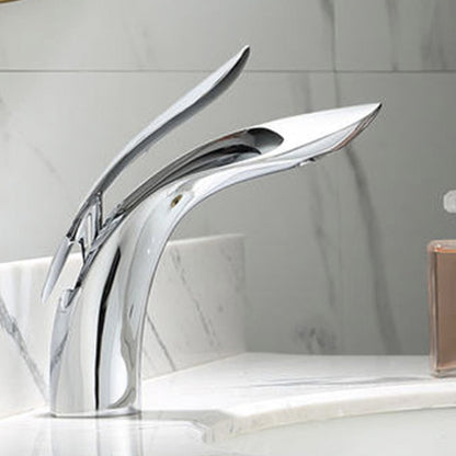Skorter | Brass 1-Hole Basin Mixer Tap Lever Handle Sink Faucet Round Modern Faucet for Bathroom