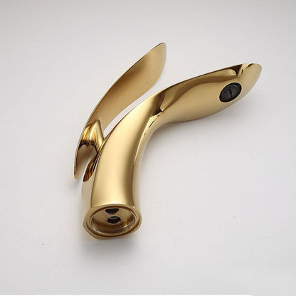 Skorter | Brass 1-Hole Basin Faucet Lever Handle Sink Faucet Round Modern Faucet for Bathroom