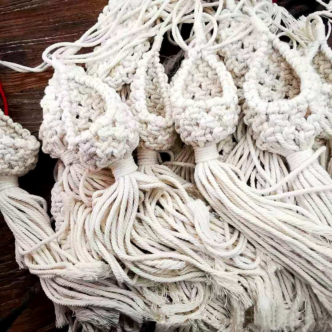 Skorter | Handmade Macrame Plant Hanger – Decorative Suspension for Plants in Boho Style