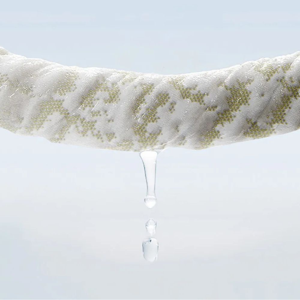 Skorter | Crystal Chill Sofa Cover