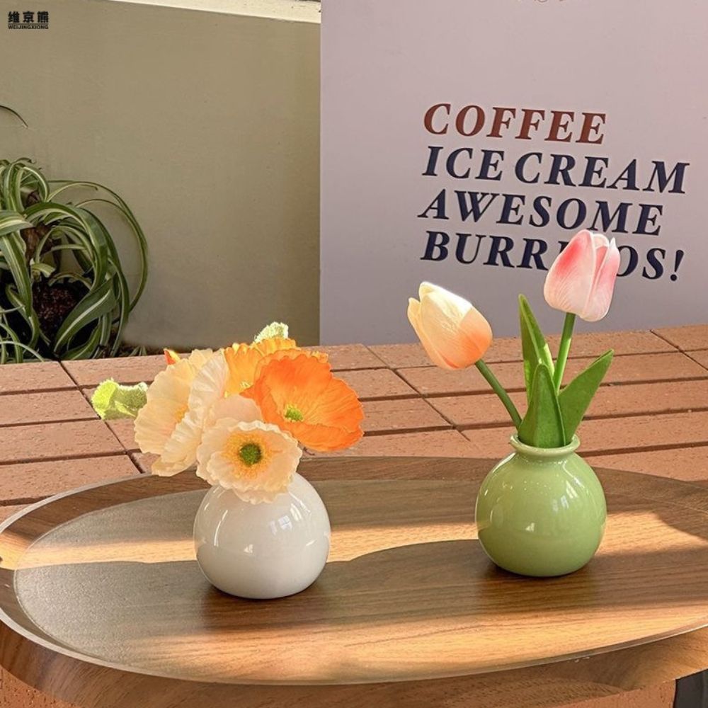 Skorter | Puffy Pout Vase