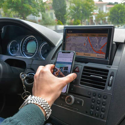 Skorter | Magnetic Car Air Vent Phone Holder