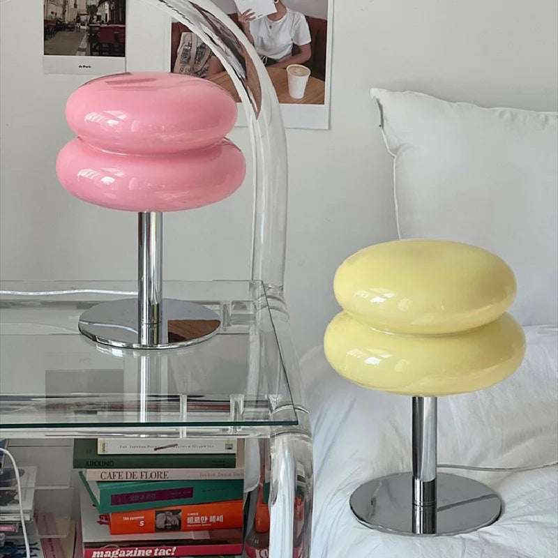Skorter | ItaliaDesign - Stylish Bauhaus table lamp for a modern interior