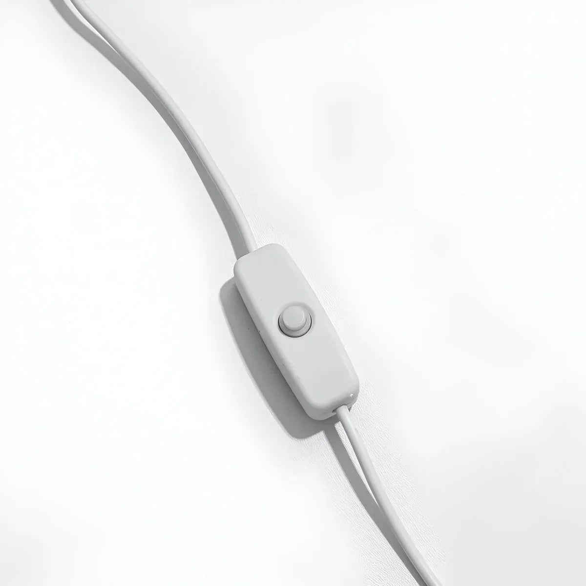 Skorter | Animal Figure Table Lamp Made of Wood