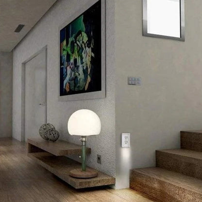 Skorter | Outlet wall plate with LED night lights