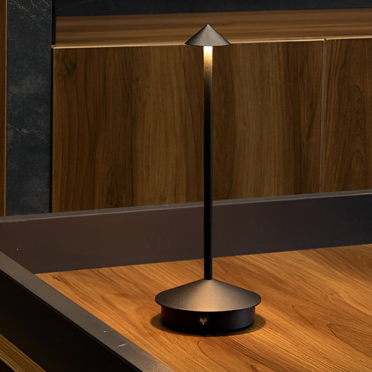 Skorter | Pina Pro - Stylish Dimmable USB Table Lamp