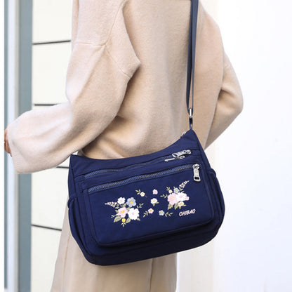Skorter | Embroidered Flower Shoulder Bag