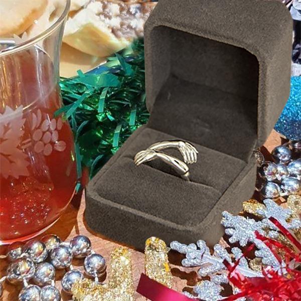 Skorter | 2022 New Couple Hug Ring Romantic Gift - For Friends Mother Sister Girlfriend