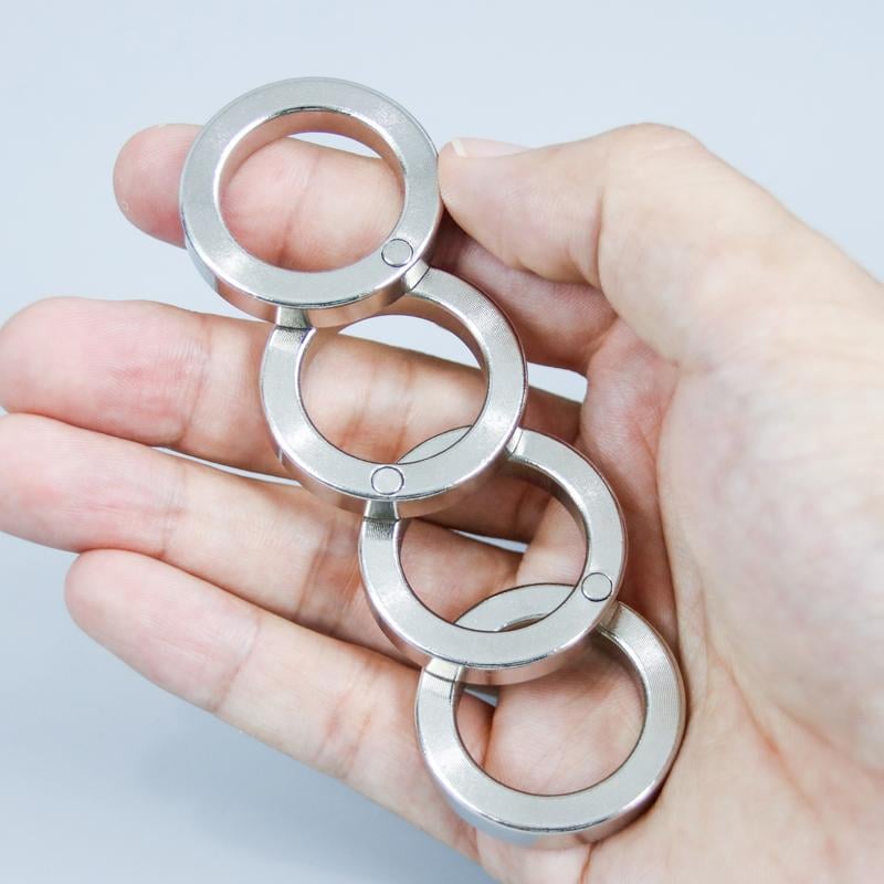 Skorter | Folding Four-Finger Trigger Ring