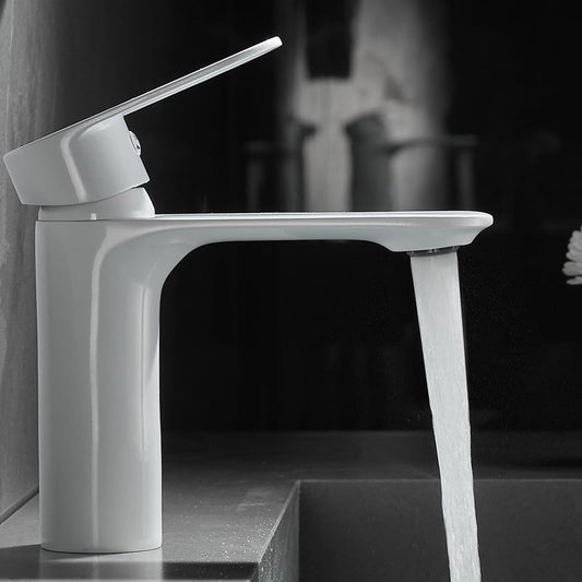 Skorter | Bathroom Sink Faucet Lever Handle Brass Monochrome Bathroom Faucet