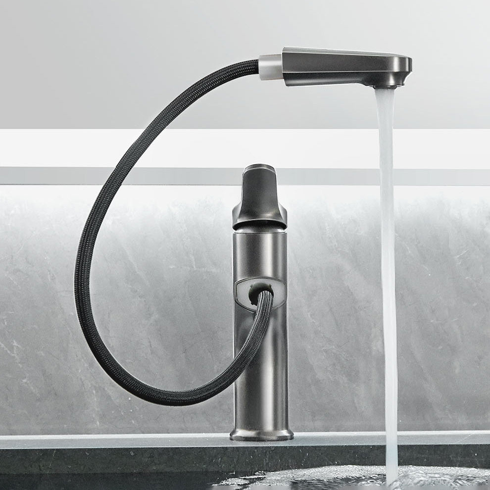 Skorter | Contemporary Bath Faucet Brass Lever Handle Pull-Out Sink Faucet