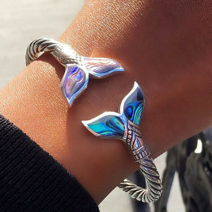 Skorter | Abalone Shell Mermaid Tail SS Bangle Bracelet