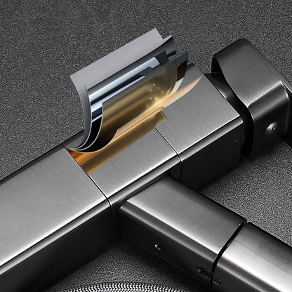 Skorter | Bathroom Vessel Faucet Swivel Spout Single Handle Faucet with Pull-Out Spray Head