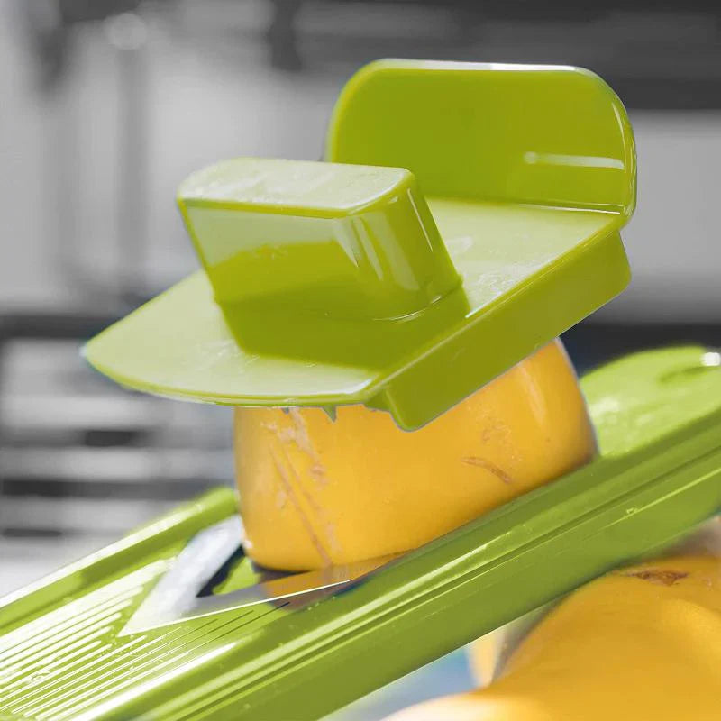 Skorter | 12-in-1 Multifunctional Vegetable Slicer with Interchangeable Blades and Catching Container