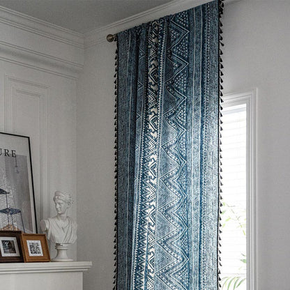 Skorter | Blue geometric pattern light-filtering curtain