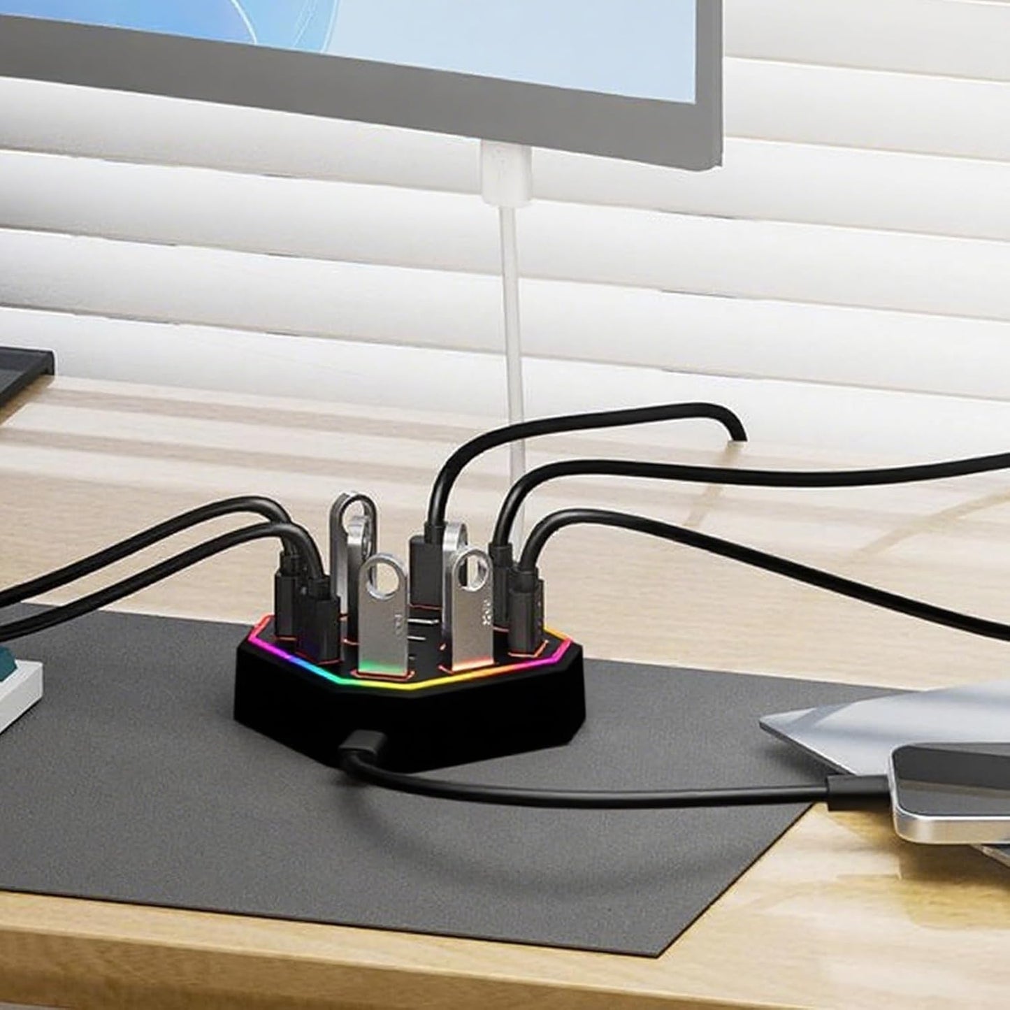 Skorter | Docking Station – Lumora