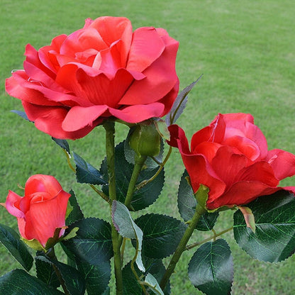 Skorter | Solar-powered rose lights – garden stakes with solar panel for decorative lighting