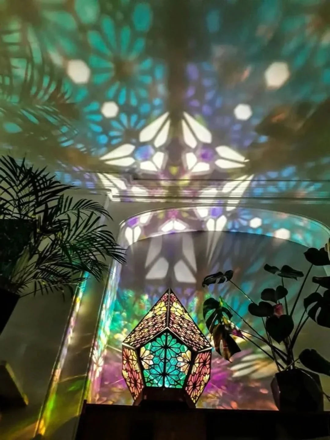 Skorter | Colorful Floor Lamp | Bohemian Light