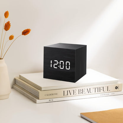 Skorter | WoodTime - Wooden Alarm Clock with LED Display