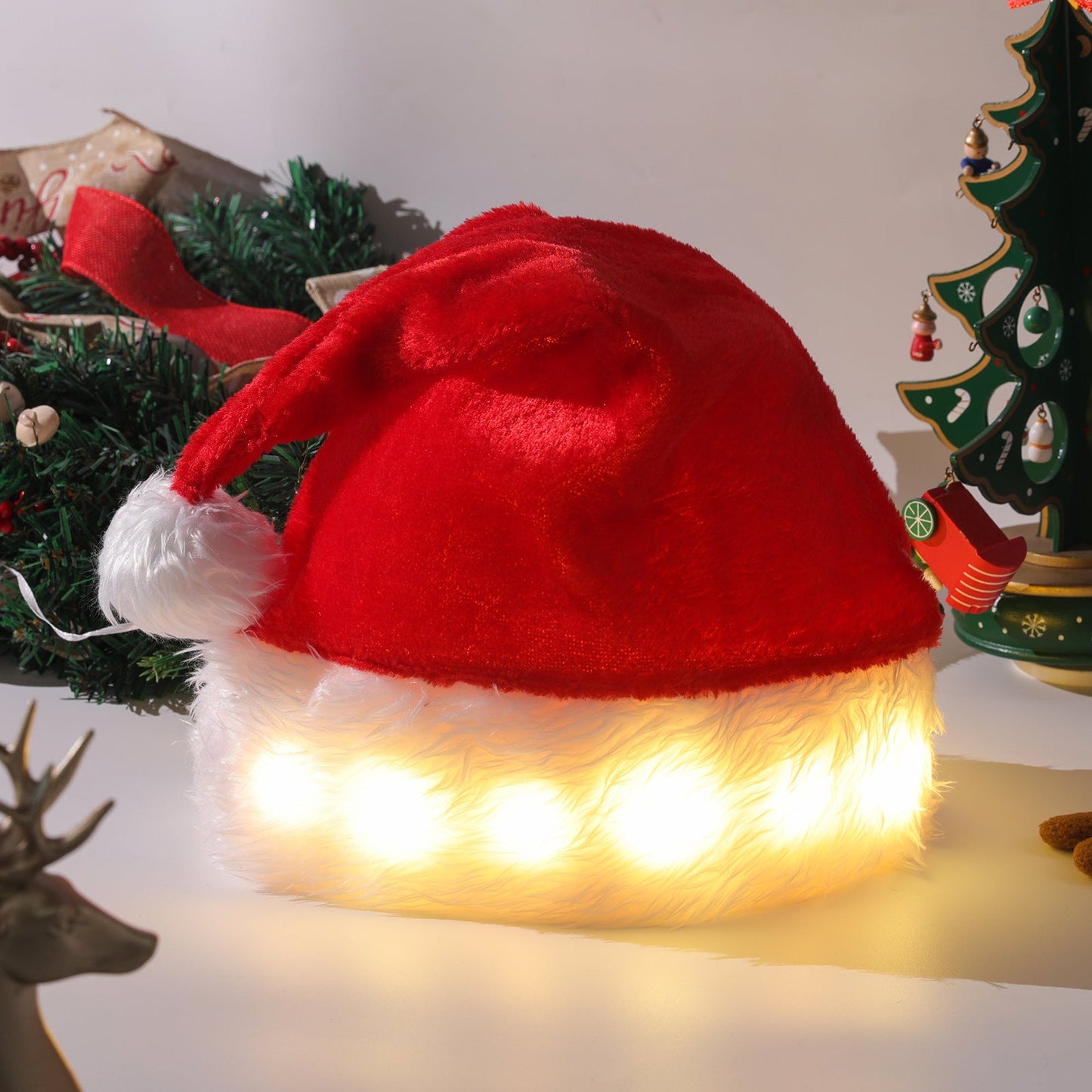 Skorter | Illuminated Christmas Hat with LED Lights – Soft Plush Santa Hat with Color Lights