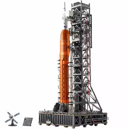 Skorter | Build, Explore & Display – The Ultimate NASA Artemis Space Launch System Model Kit