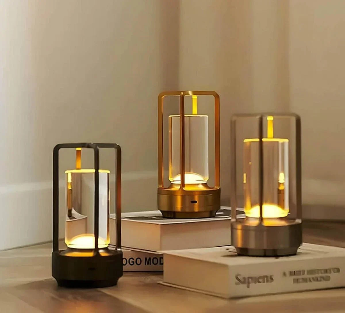 Skorter | Waterproof and Portable Crystal Table Lamp - AuroraGlow