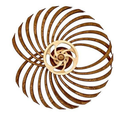 Skorter | Handgjord kinetisk skulptur