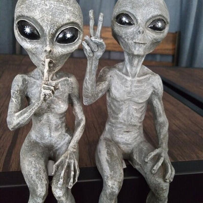 Garden Statue Alien