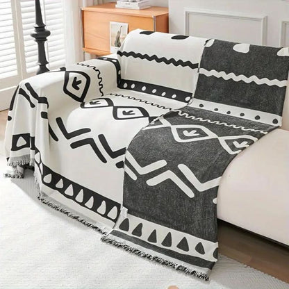 Skorter | BohoRevive - Extravagant and fairy-tale sofa cover