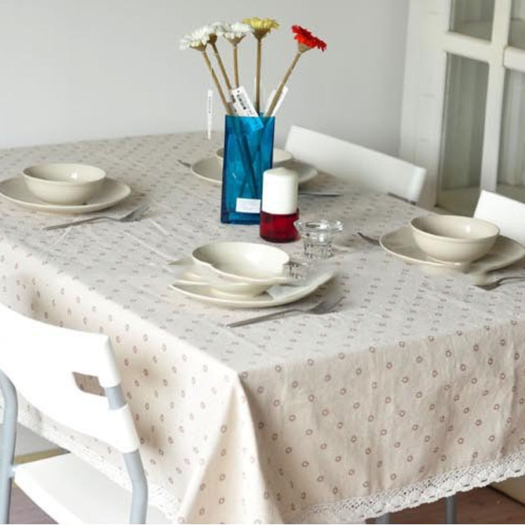 Skorter | Daisy Print Cotton Linen Tablecloth