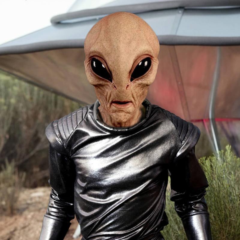 Skorter | Alien Funny Face Cover