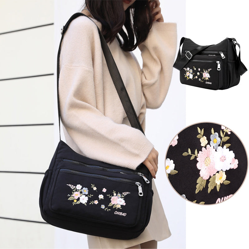 Skorter | Embroidered Flower Shoulder Bag