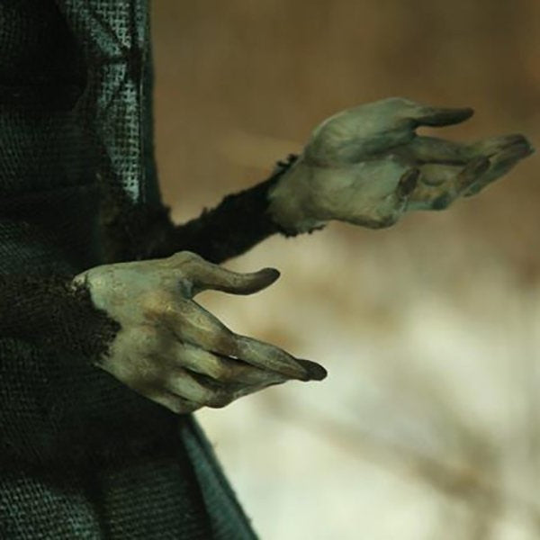 Skorter | DarkWitch Statues – Dark Resin Witch Statues for Halloween & Gothic Decoration