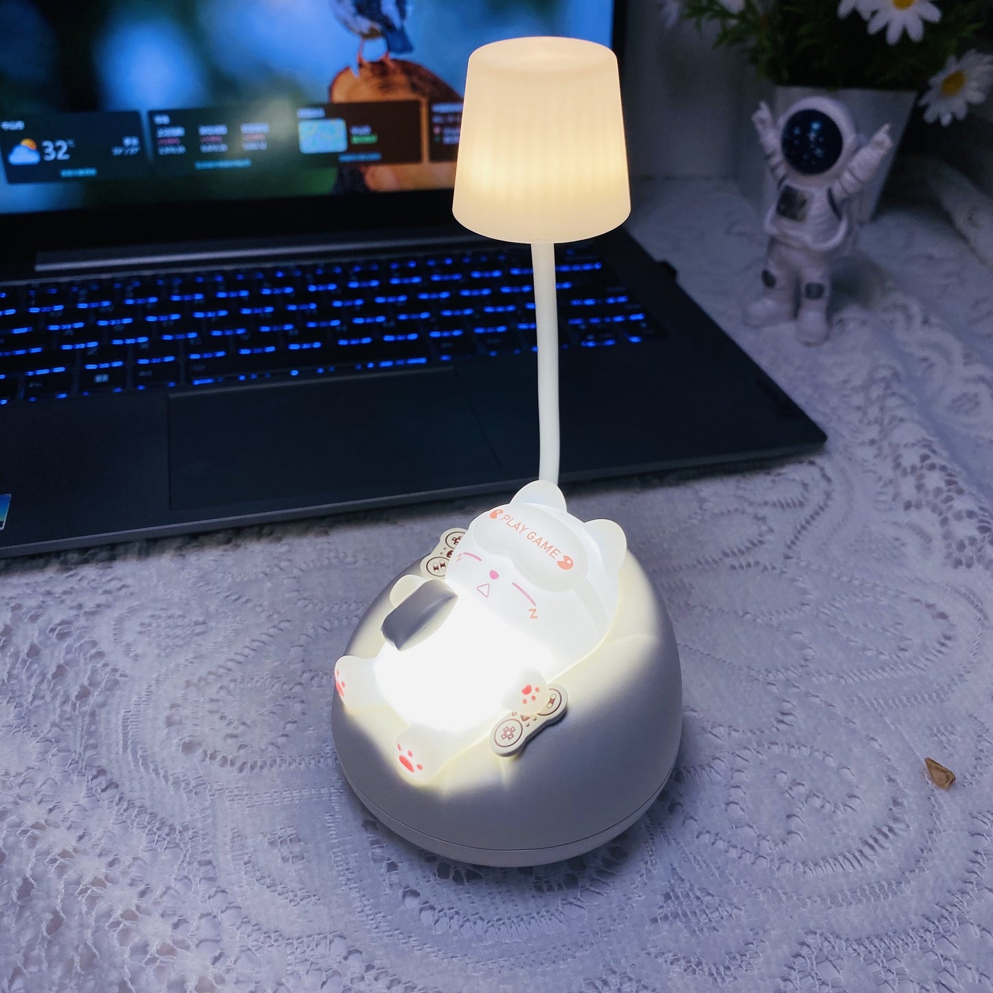 Skorter | SleepyKitten - USB Rechargeable LED Cat Night Light