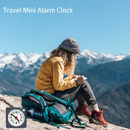 Skorter | TravelSquare - Kompakt reseväckarklocka med snooze och nattlampa