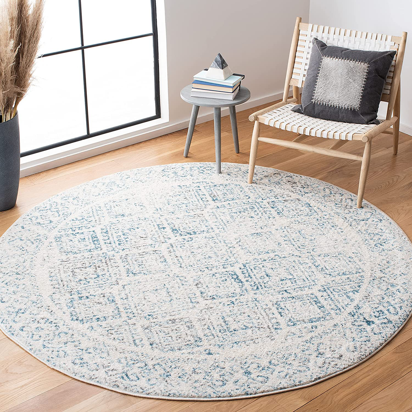 Skørter | Safavieh Tulum Collection TUL264B Moroccan Boho Worn Non-Shedding Dining Room Entry Foyer Living Room Bedroom Area Rug, 5' x 5' Round, Ivory / Turquoise