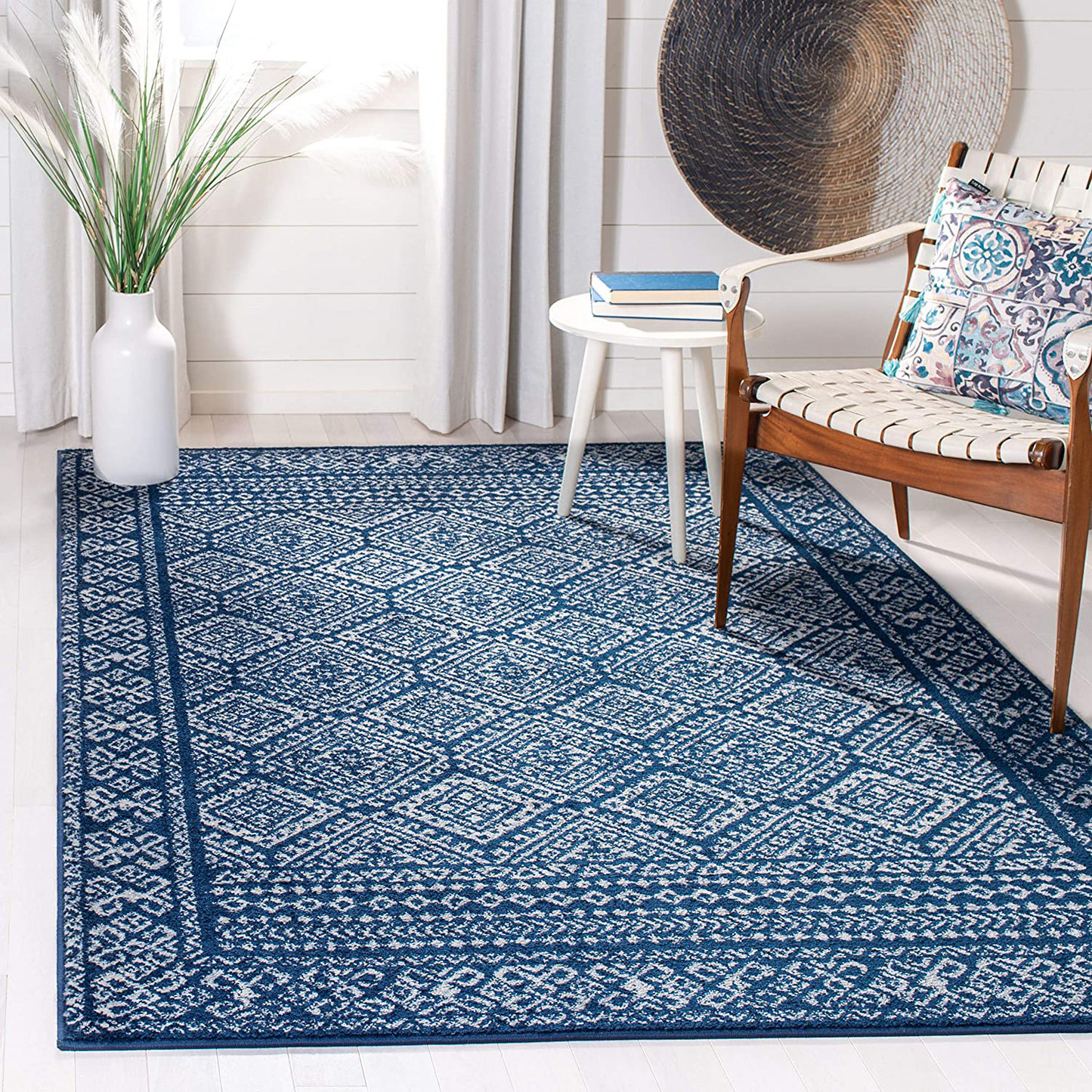 Skørter | Safavieh Tulum Collection TUL264N Moroccan Boho Distressed Non-Shedding Living Room Bedroom Dining Room Home Office Area Rug, 5'3" x 7'6", Navy / Ivory