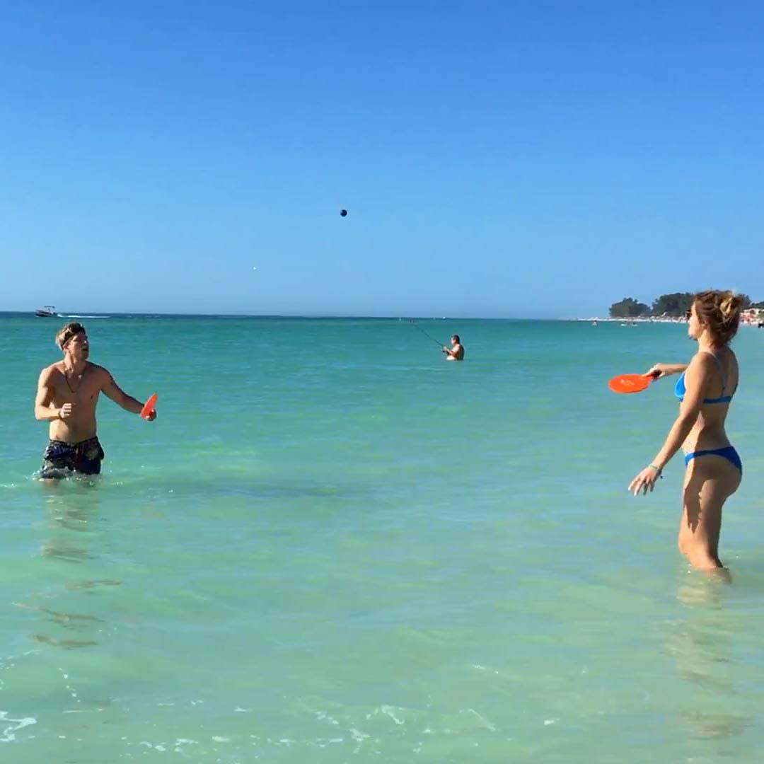 Skørter | Funsparks Paddle Ball Game Jazzminton Beach for Family and Friends – 2 Paddles, 2 Birdies, 1 Ball and Carry Bag – Wind Birdie Included for Windy Days – Racket Game for All Ages