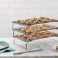 Skørter | Wilton Excelle Elite 3-Tier Cooling Rack for Cakes, Cookies and More