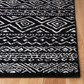 Skørter | Safavieh Tulum Collection TUL267Z Moroccan Boho Distressed Non-Shedding Stain Resistant Living Room Bedroom Rug, 2' x 5', Black / Ivory