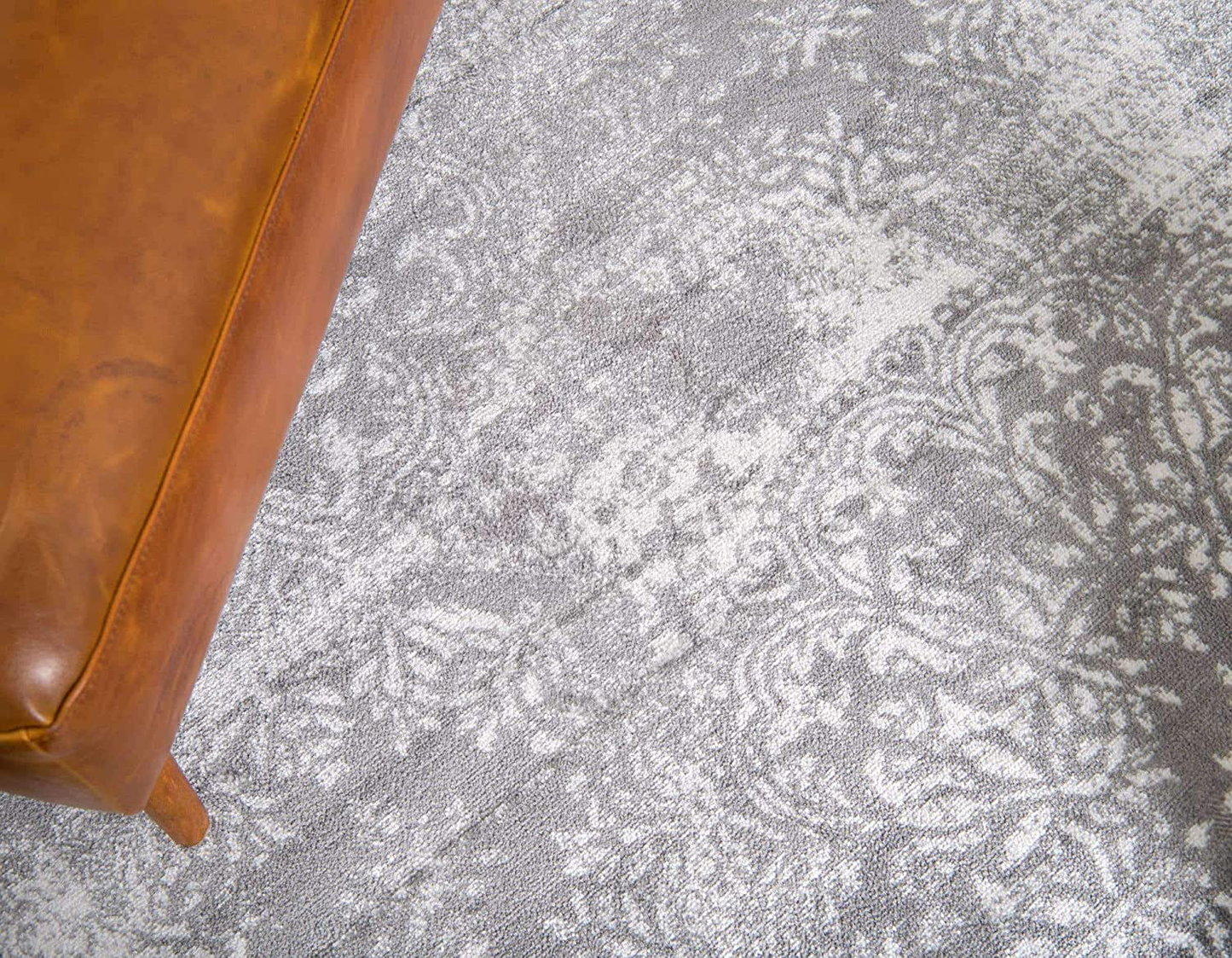 Skørter | Unique Loom Sofia Collection Area Traditional Vintage Rug, French Inspired Perfect for All Home Décor, 3' 3 x 5' 3 Rectangular, Gray/Ivory
