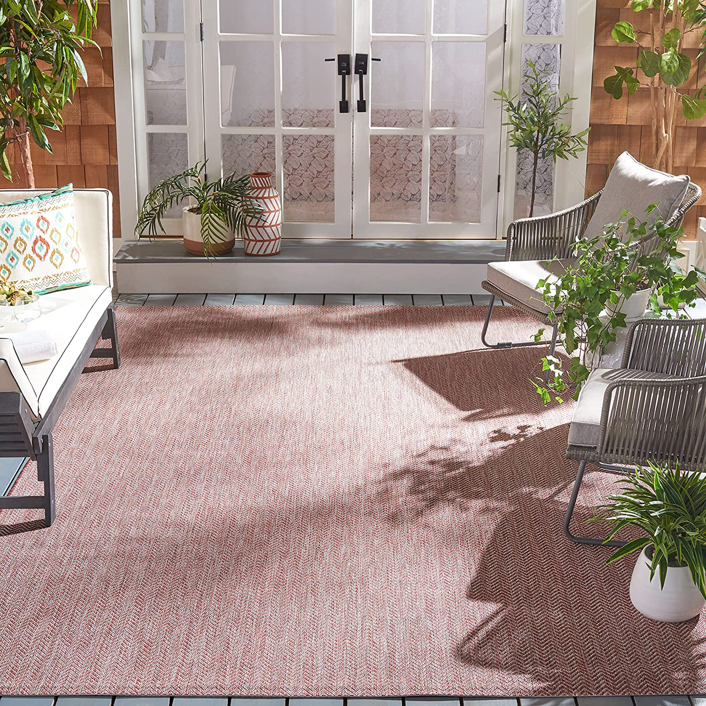 Skørter | Safavieh Courtyard Collection CY8022 Indoor/ Outdoor Non-shedding Easy cleaning Patio Backyard Veranda Deck Mudroom Area rug, 5'3" x 5'3" Square, Red / Beige